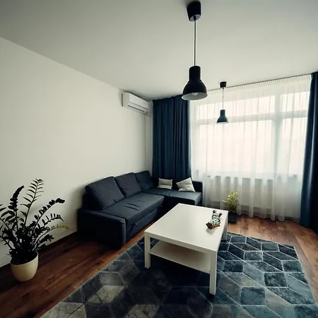 Tiffany * Μπρατισλάβα